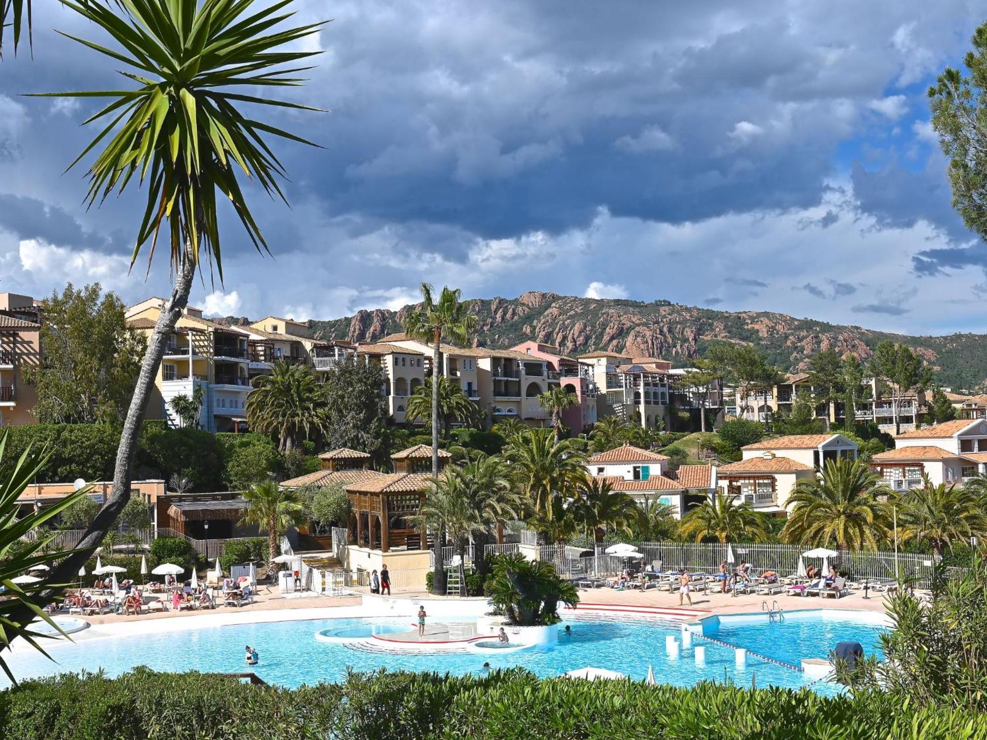 Apartment Village Cap Esterel - Le Village-53 By Interhome Saint-Raphael  Ngoại thất bức ảnh